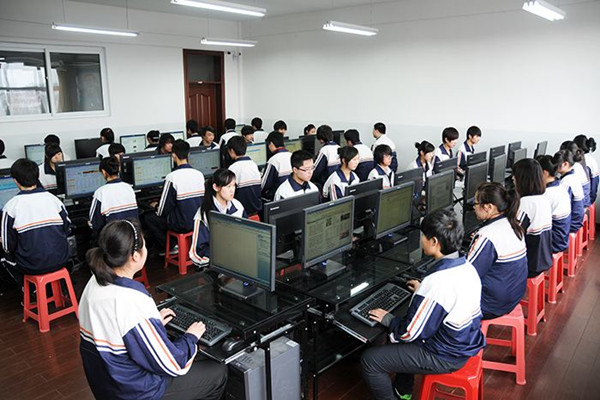 四川職業(yè)技術學院助學政策
