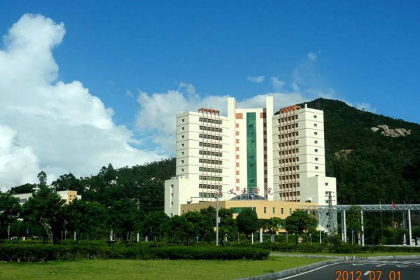遵義醫(yī)學(xué)院醫(yī)學(xué)與科技學(xué)院怎么樣