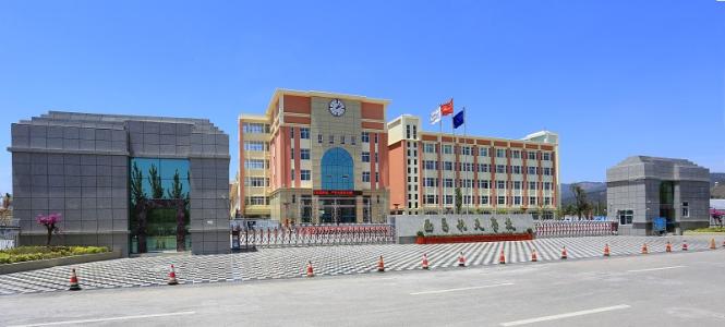 西昌職高學校
