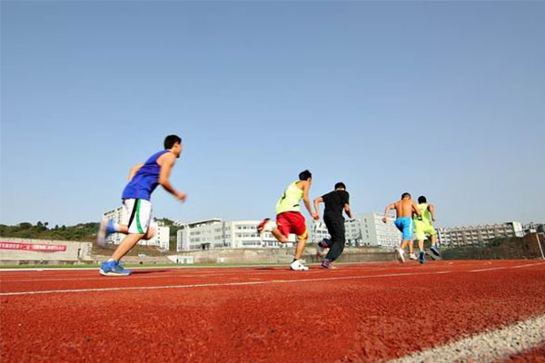 學(xué)校招生