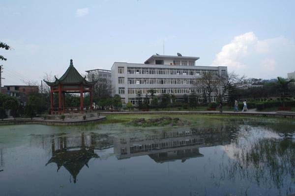 宜賓職高學院哪些好