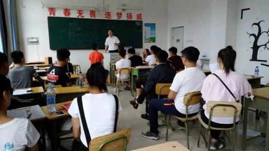 技校女生讀什么專業