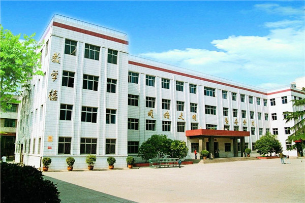 四川專科學校