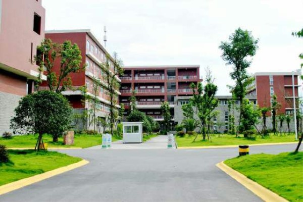 綿陽職業學校招生