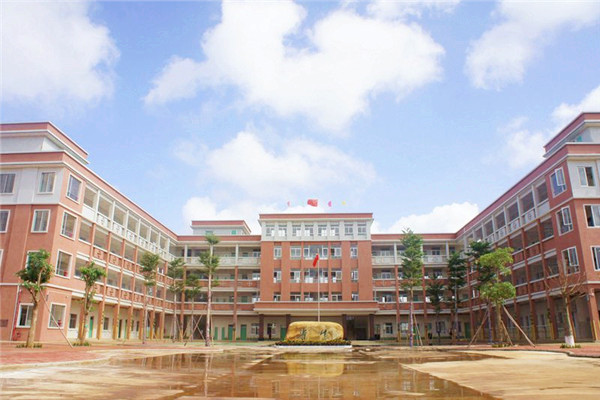成都工業(yè)職業(yè)技術(shù)學校