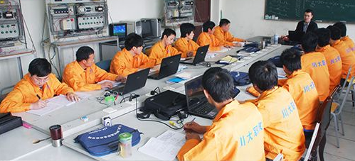 川大科技園職業技能學院學習場景