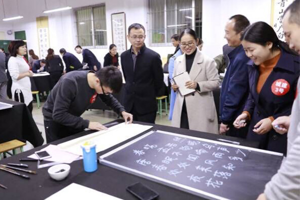 重慶職高學校招生