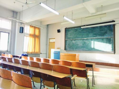 陸軍軍醫大學