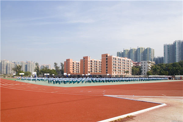 職業技術學校學費貴嗎